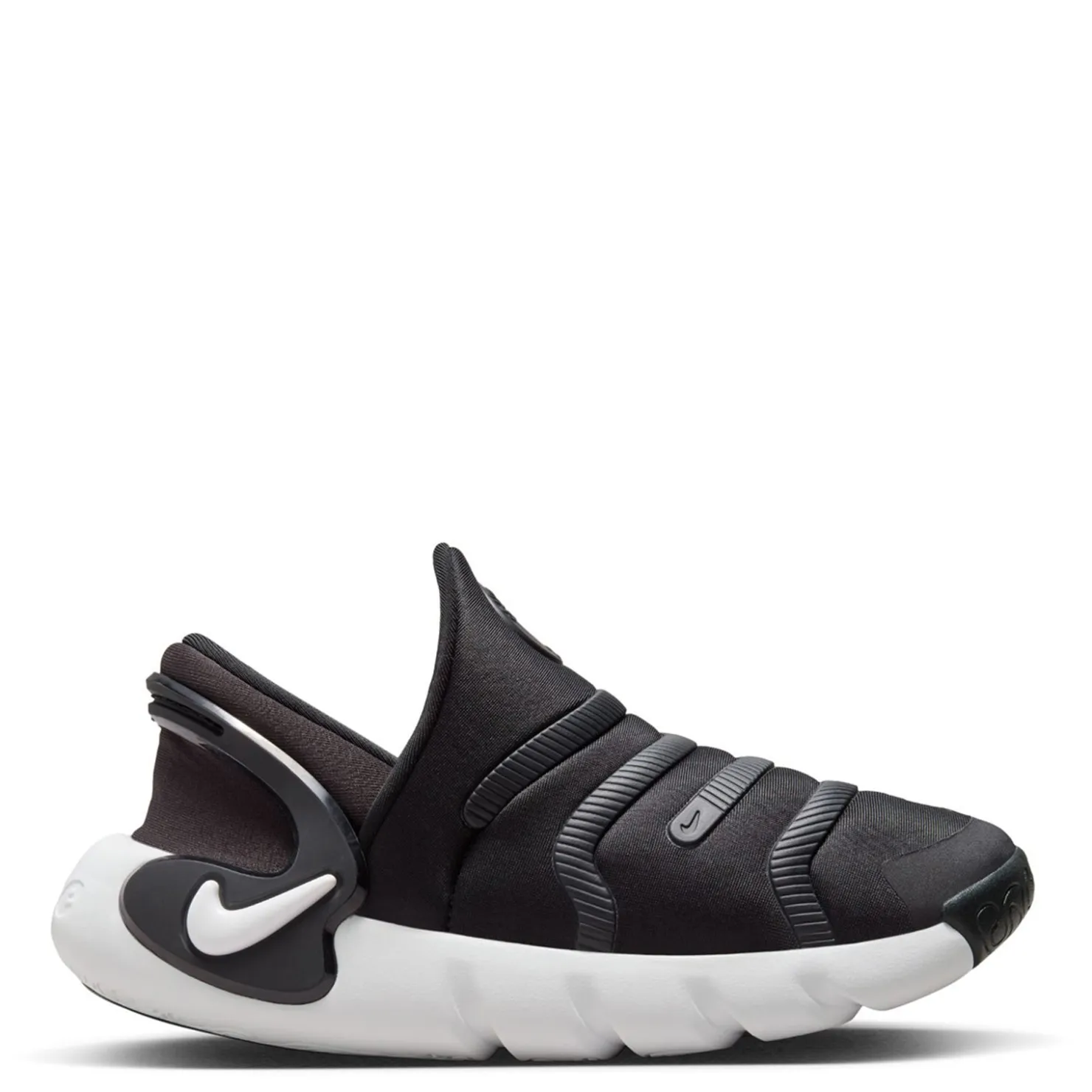 Little Kid (10.5-3)*Nike Boy's , Dynamo Go Sneaker - Little Kid Black/White