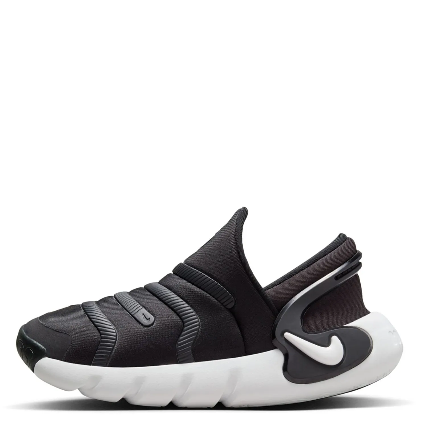 Little Kid (10.5-3)*Nike Boy's , Dynamo Go Sneaker - Little Kid Black/White