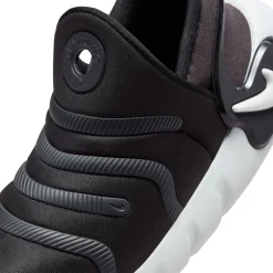 Little Kid (10.5-3)*Nike Boy's , Dynamo Go Sneaker - Little Kid Black/White