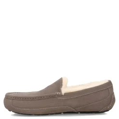 Slip-On Shoes*UGG Men's , Ascot Slipper - Wide Width Grey