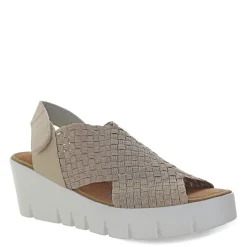 Wedges*Bernie Mev Women's , Venti Beatrice Sandal Light Gold