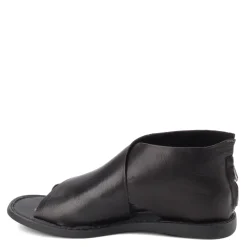 Women's , Iwa Sandal|Born