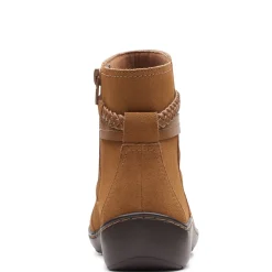Women's , Cora Braid Boot|Clarks Outlet