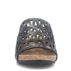 Footbed Sandals*Naot Women's , Crown Sandal Black