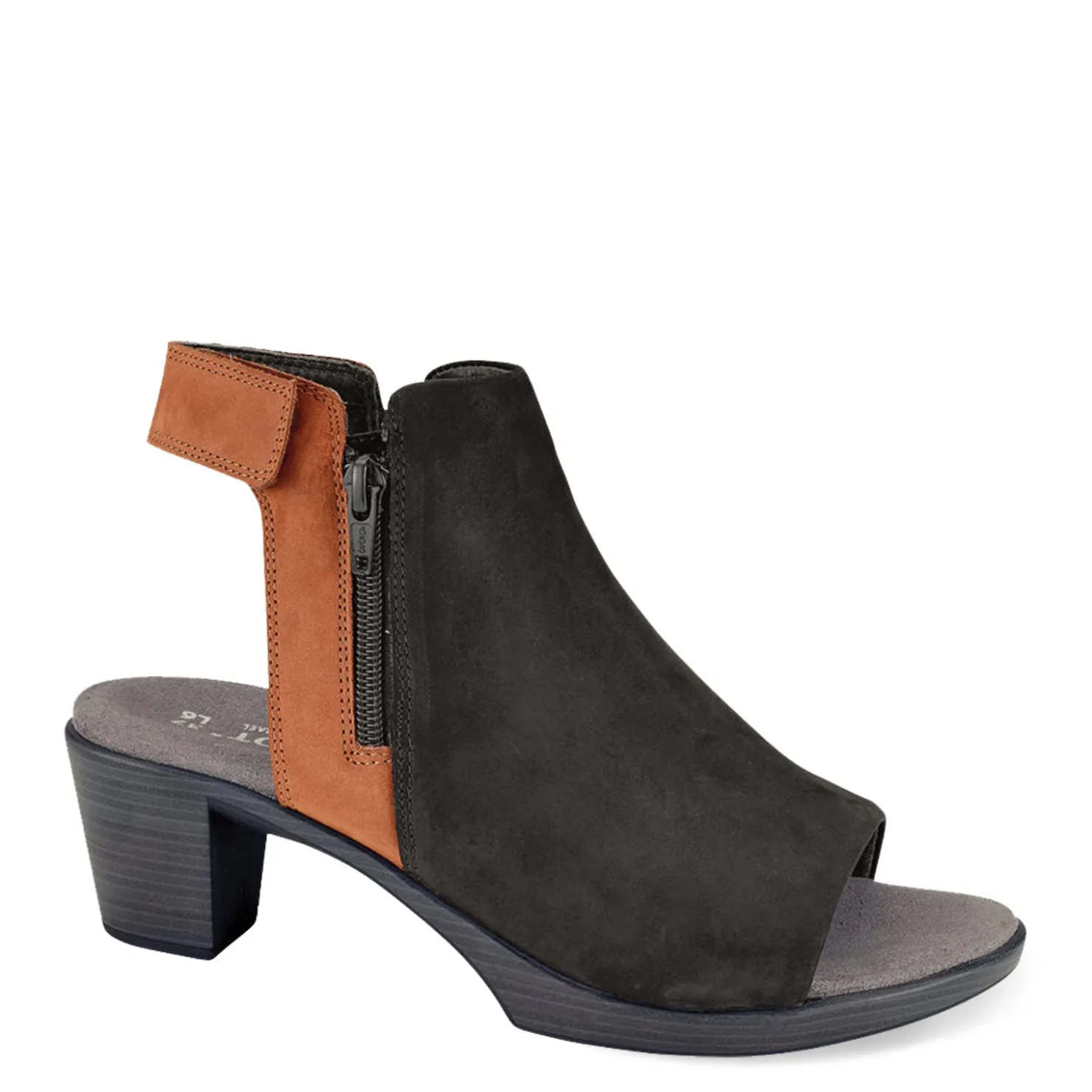 Heeled Sandals*Naot Women's , Favorite Sandal Black/Brown