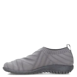 Women's , Okahu Slip-On|Naot New
