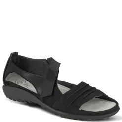 Footbed Sandals*Naot Women's , Papaki Sandal Black Velvet