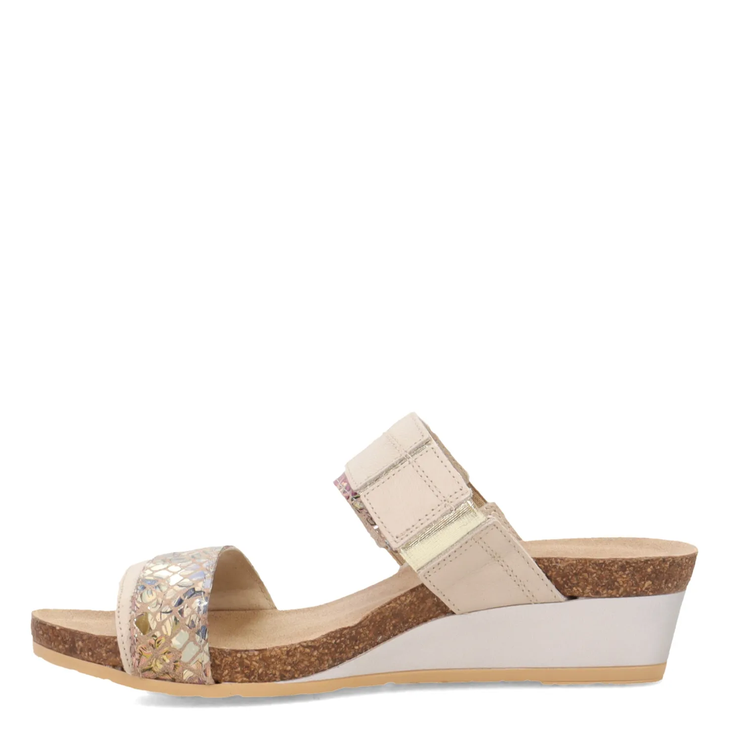 Footbed Sandals*Naot Women's , Royalty Sandal Ivory