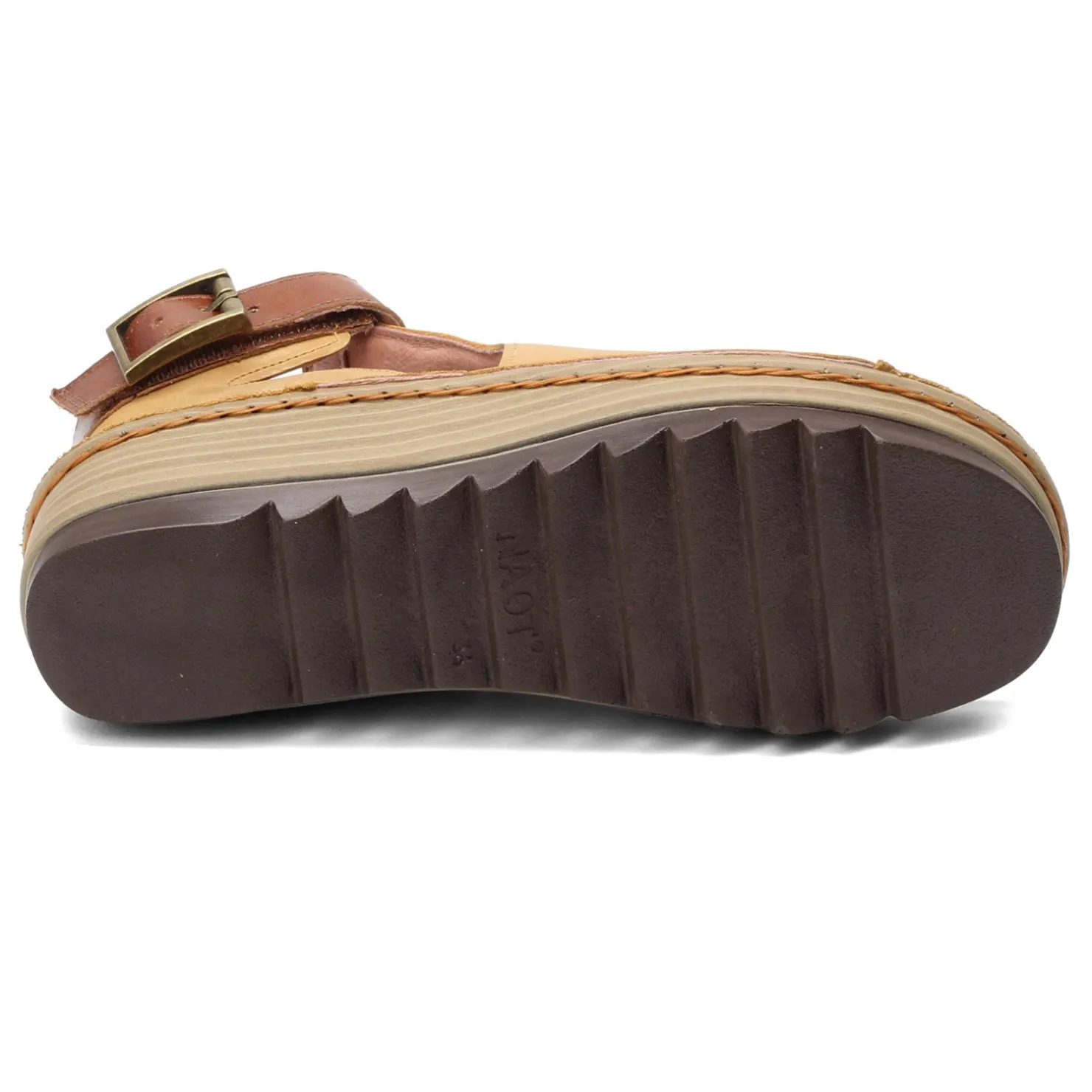Footbed Sandals*Naot Women's , Verbena Sandal Oily Dune Nubuck