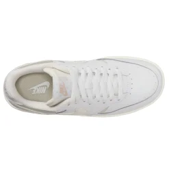 Fashion & Street*Nike Women's , Gamma Force Sneaker White/Phantom-Light Bone-Sanddrift