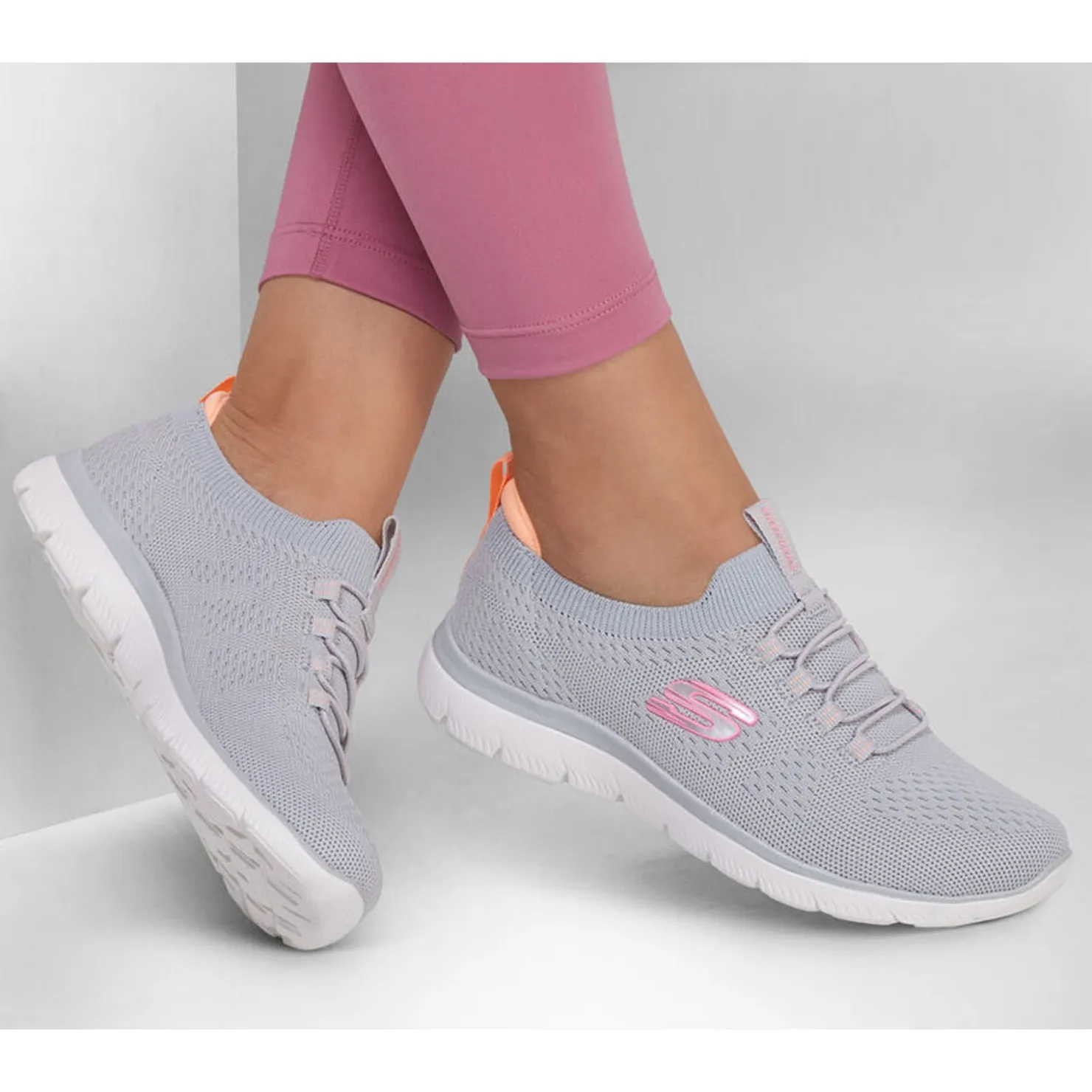 Walking*Skechers Women's , Summits - Top Player Sneaker - Wide Width Gray
