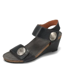 Footbed Sandals*Taos Women's , Carousel 3 Sandal Black